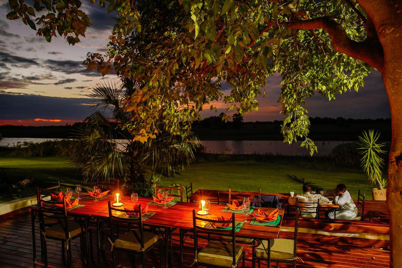 Thamalakane River Lodge Maun Dış mekan fotoğraf